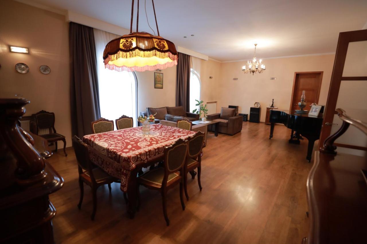 טביליסי Apartment At 12 Baratashvili Street מראה חיצוני תמונה
