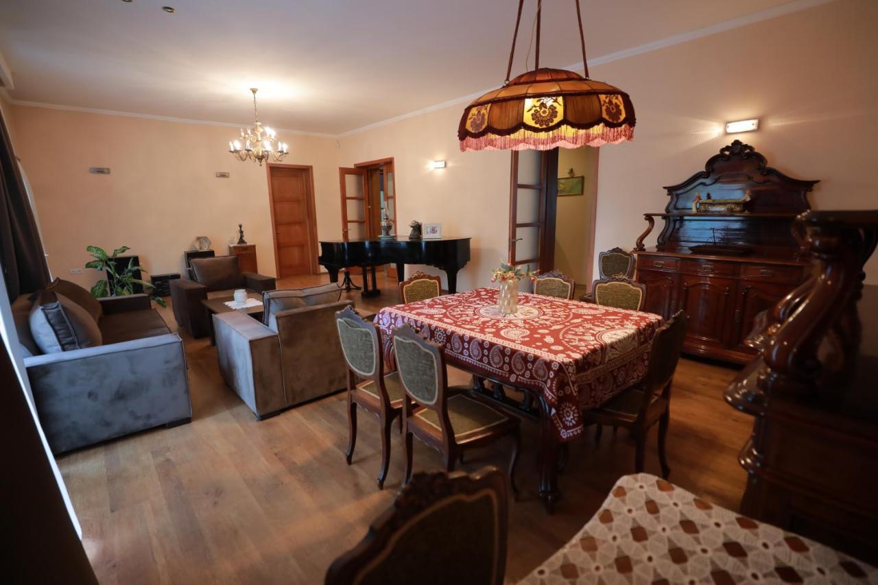 טביליסי Apartment At 12 Baratashvili Street מראה חיצוני תמונה