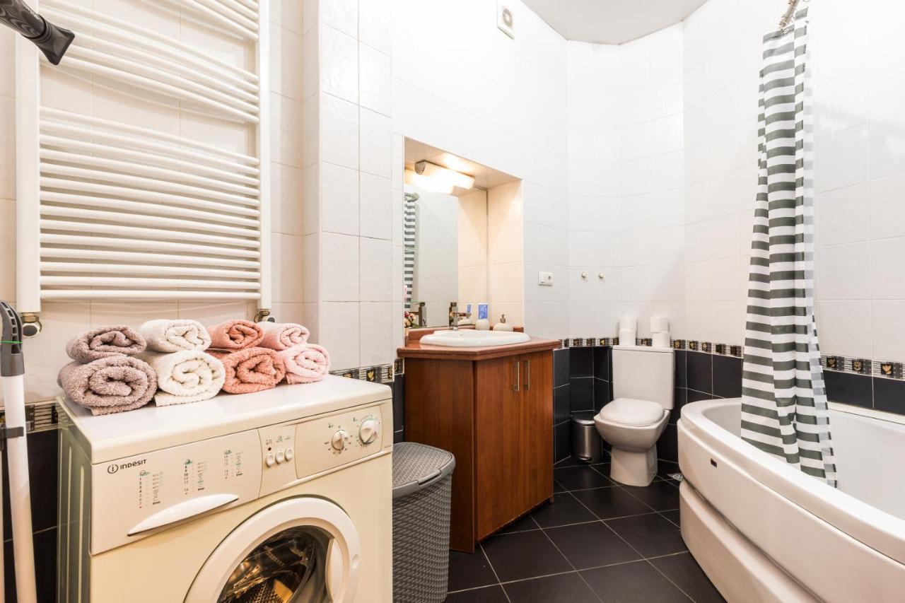טביליסי Apartment At 12 Baratashvili Street מראה חיצוני תמונה