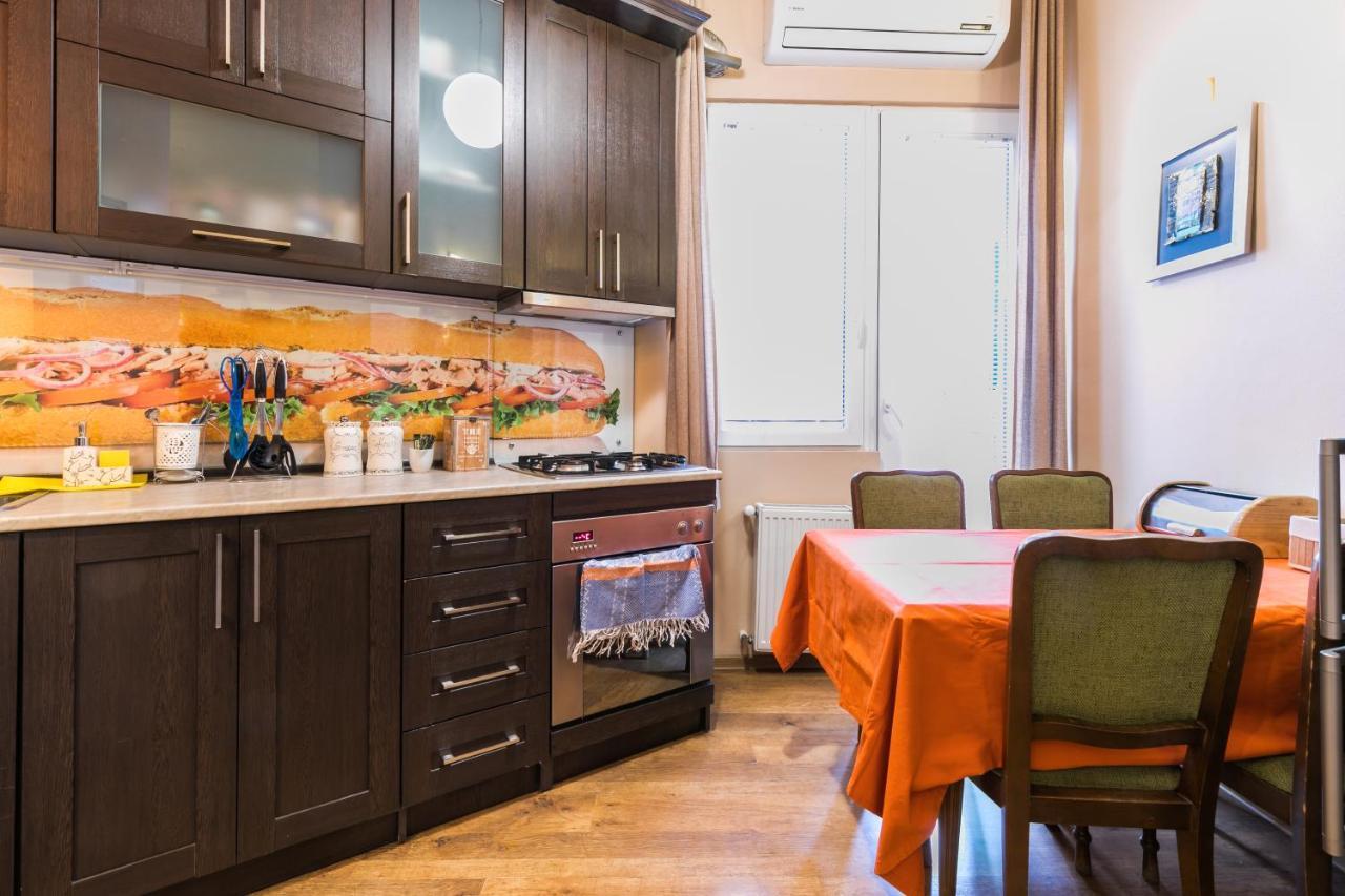 טביליסי Apartment At 12 Baratashvili Street מראה חיצוני תמונה
